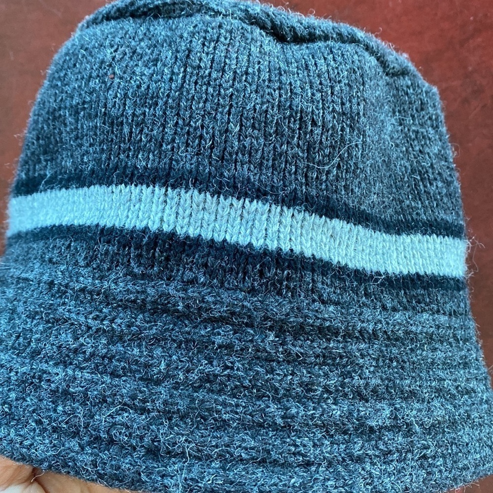 Men's Grey bucket winter hat 85% wool